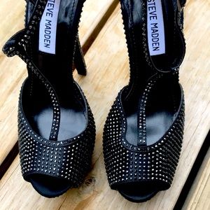 Steve Madden size 7 heeels